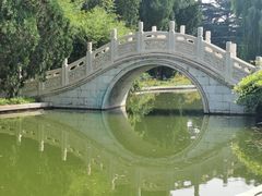 -济南南郊宾馆
