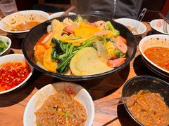 -万记麻辣烫国展总店