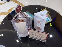 -雅悦齿科(顾村公园店)