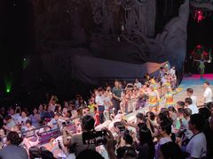 -广州长隆国际大马戏