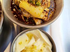 -蓉三少冒烤鸭·四川小吃集(北京首店)