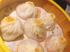 蟹粉小笼包-老头儿油爆虾·知味杭州(爱琴海购物中心)
