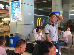 -麦当劳(普陀长途客运中心店)