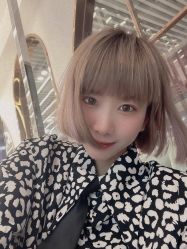 -BULB STUDIO 巴柏明星发型工作室