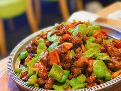 -和食佬石锅主题餐厅(吾悦广场店)