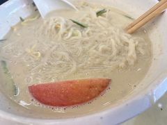 -服务大楼冷面(延大店)