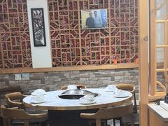 -东北农家院·铁锅炖(莘庄店)