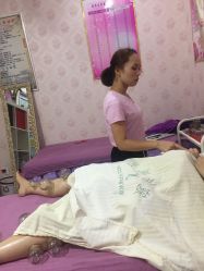 -苗塑堂减肥艾灸