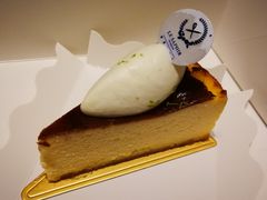-LE SAPHIR 莎菲尔菓子(和兴店)