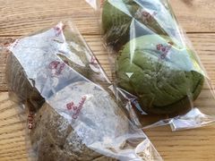 -顶东面包花园·生日蛋糕(世博店)