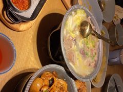 -蜜桃餐厅·伴山(绿宝广场店)