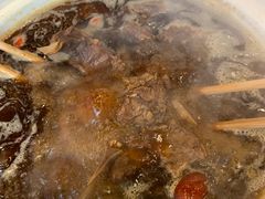 -亿诣蝎府炸酱面羊蝎子火锅(酷车小镇店)