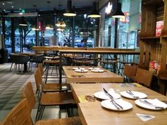 -乐凯撒披萨(东方新世界店)