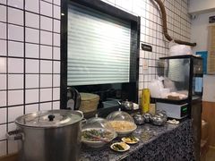 -八两八金·莱芜特色炒鸡(市南漳浦路店)