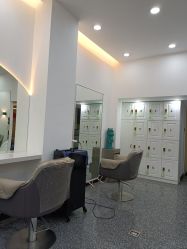 -CACA HAIR SALON