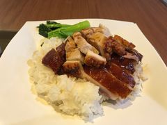 三拼饭-太兴烧味餐厅(香港机场店)