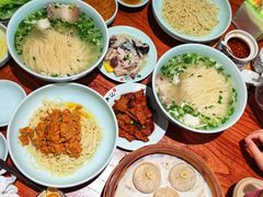 -裕兴记•蟹黄面馆(人民广场店)