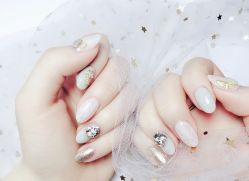 -甲舍美甲美睫艺术馆