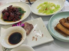 草头圈子-老人和饭店(淮海中路店)