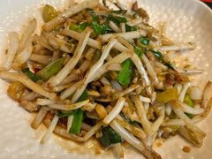 -魏铭鱼头捞饭(晋阳路店)