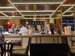 大堂-大中华希尔顿酒店-念自助餐·嗨啤·小龙虾