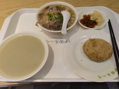 -护国寺小吃(新街口店)