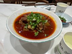 -犇逸·乐山跷脚牛肉·四川现炒(览海店)