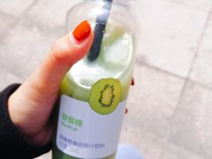 -瑞幸咖啡(118广场店)