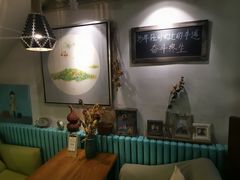 -84那年咖啡馆(李沧万达店)
