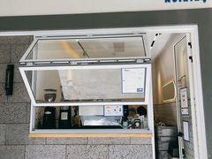 门面-AllorNothing横竖横咖啡(天虹店)