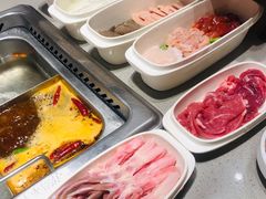 -海底捞火锅(金山百联店)