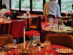 -BROWNSTONE布朗石西班牙餐厅(富城店)