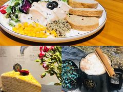 -ZING COFFEE 镜咖啡