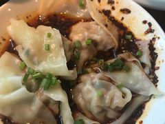 春熙路龙抄手-赠李白·如诗的川味(余杭万达广场店)