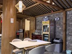 -乔家小院•非遗驴肉•本地小海鲜(滨河路店)