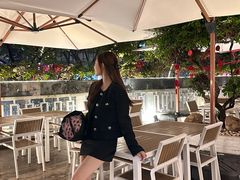 -Mark&Mars Restaurant