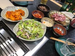 -臻牛烤肉