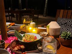 -三亚艾迪逊酒店·海滩烧烤 BARBACOA·现场乐队·浪漫晚餐·烧烤海鲜