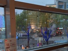 -蜜桃餐厅·伴山(湖滨商业街店)