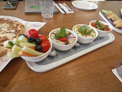 蘸酱拼盘-ELI FALAFEL Lebanese&Mediterranean黎巴嫩美食(富城路店)