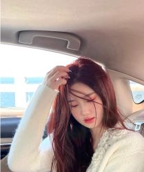 -曼都发型