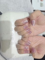 -进巍美甲美睫