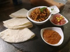 墨西哥鸡肉卷饼-HIGH FIVE哈福手工汉堡(桂林路店)