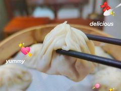 -馋三尺蟹粉小笼(人民广场店)