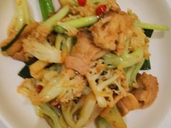 -关东小磨东北菜(漕河泾印象城店)