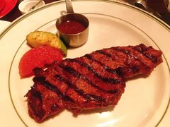 澳洲安格斯草饲西冷牛排200g-食间牛排(重庆路万达店)