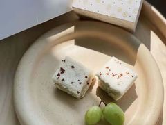 -阮大兴糕团(滨江宝龙店)