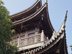 -龙华寺