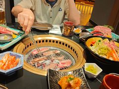 -山川小町·极番烧肉(新地假日广场店)