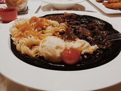 -豪客来牛排(中央花苑店)
